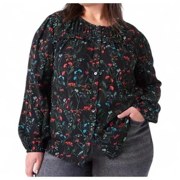 Lane Bryant Tops - LANE BRYANT Black Floral Long- Sleeve Flounce Button-Down‎ Shirt
NWT Size 22W